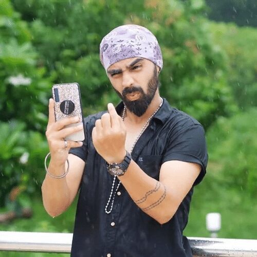 Tejinder Singh - So Effin Cray Cast