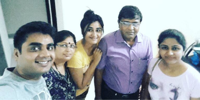 Garima Parihar's family