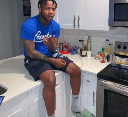 KJ McLaurin Height
