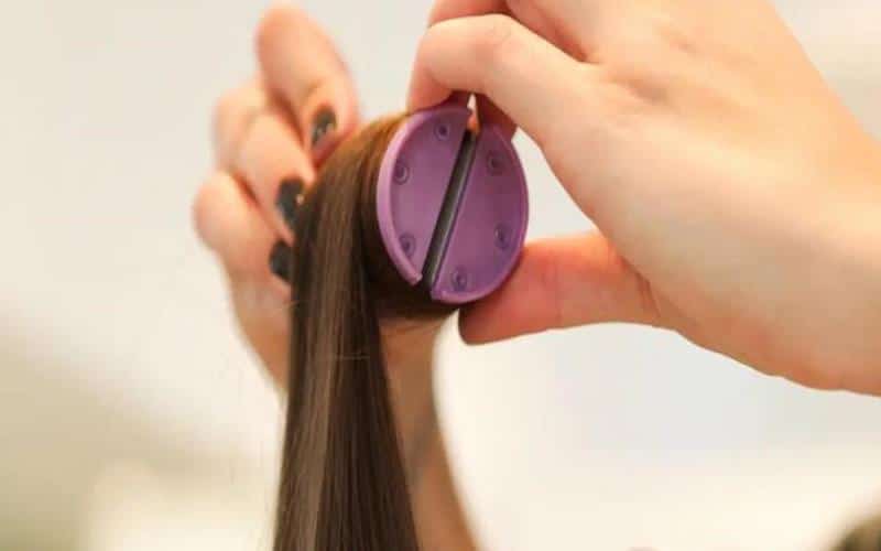 Mastering The Art Curling Short Hair With Hot Roller