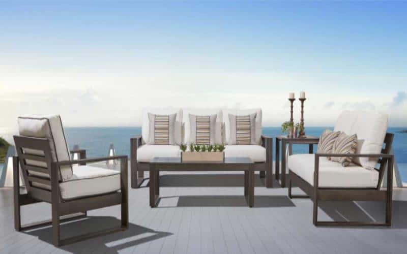 Exploring the Beauty of Outdoor Wicker Furnitur