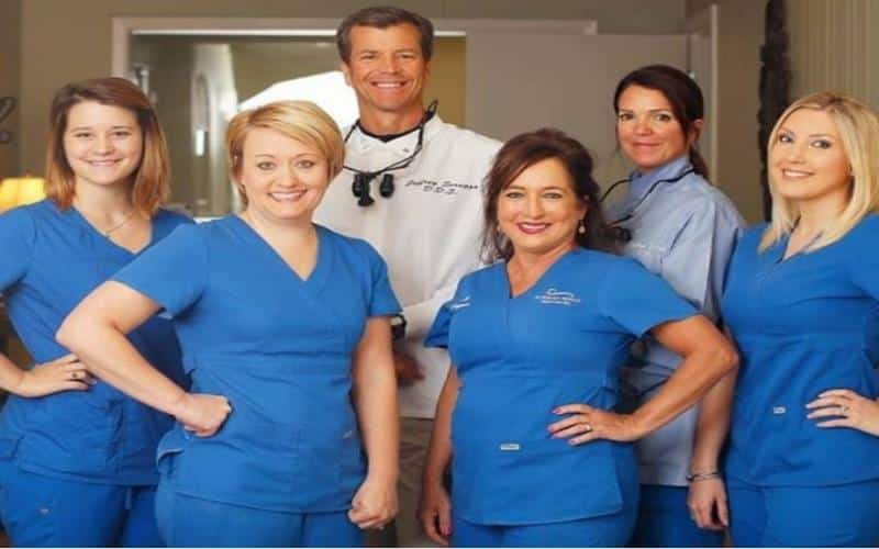 How to Find the Right Comprehensive Dentist for Your Famil