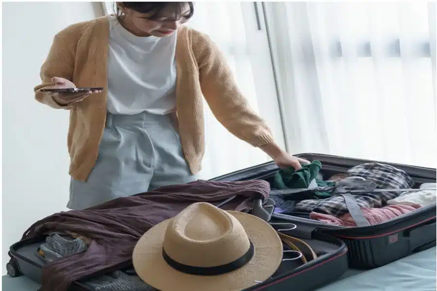 7 Budget Travel Secrets Global Nomads Are Using to Stretch Every Dollar in 2026 2 Combine USA and International Stays to Optimize Tax and Visa Timelines